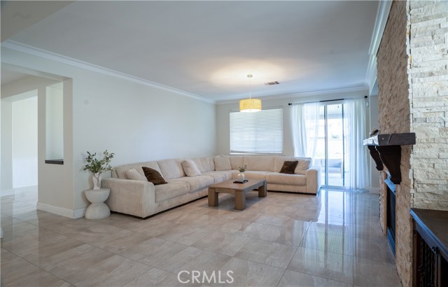 Detail Gallery Image 11 of 23 For 29408 Tremont, Menifee,  CA 92584 - 3 Beds | 2/1 Baths