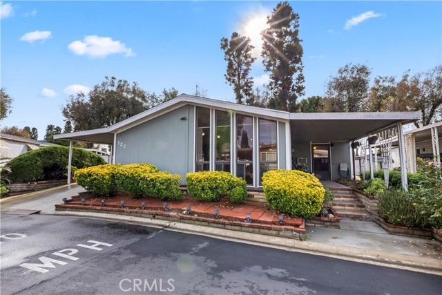 Detail Gallery Image 3 of 40 For 1601 S Garey, Pomona,  CA 91766 - 3 Beds | 2 Baths