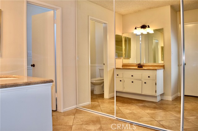 Detail Gallery Image 15 of 37 For 24525 W Trevino Dr #U2,  Valencia,  CA 91355 - 2 Beds | 2 Baths