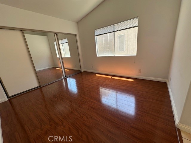 https://media.crmls.org/medias/f3723260-89c2-4582-bdb8-bddc8b5ca788.jpg?preset=X-Large
