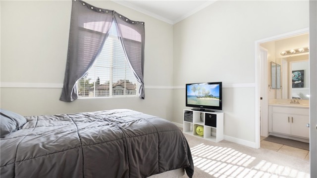 Image 17 of 46 For 3147 Pinehurst Drive