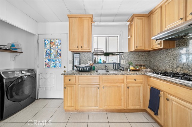 Detail Gallery Image 5 of 20 For 1441 Paso Real Ave #165,  Rowland Heights,  CA 91748 - 4 Beds | 4 Baths