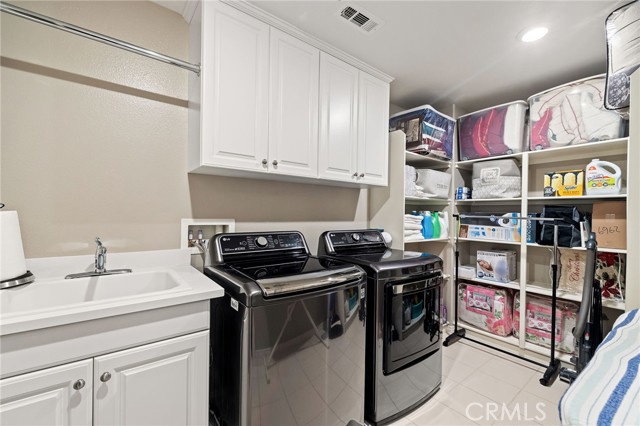 Detail Gallery Image 35 of 72 For 6962 Housatonic Ct, Jurupa Valley,  CA 91752 - 5 Beds | 3 Baths