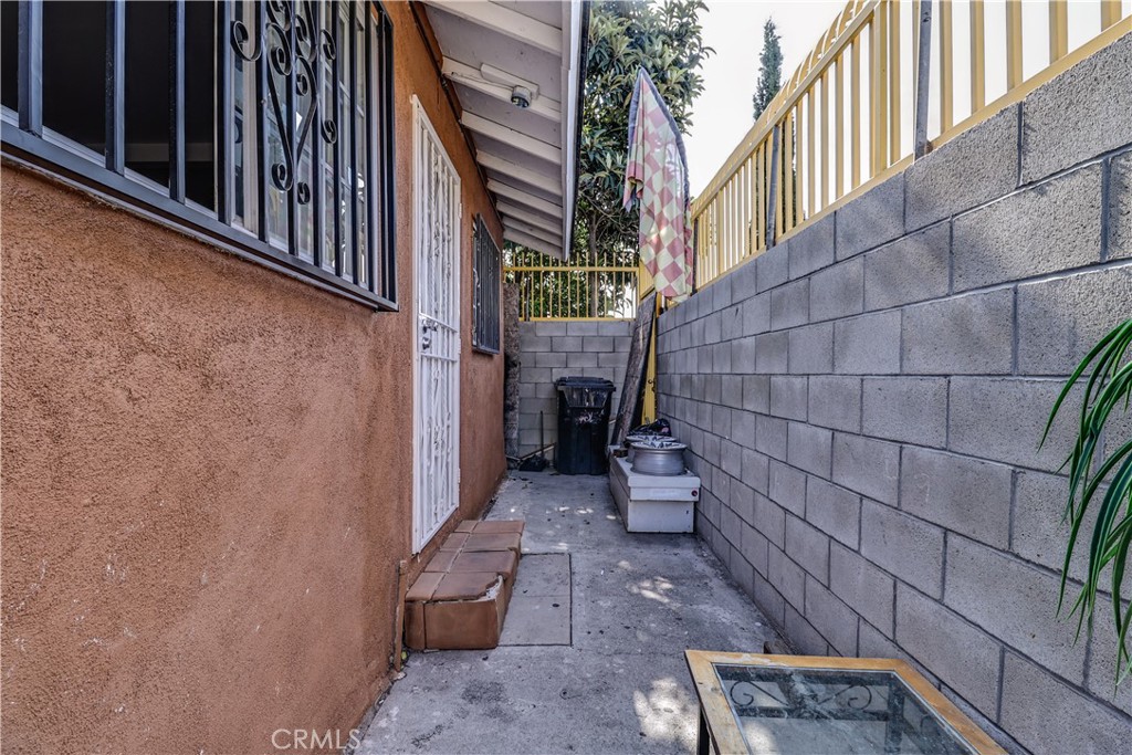 MLS #DW24127657 img 2