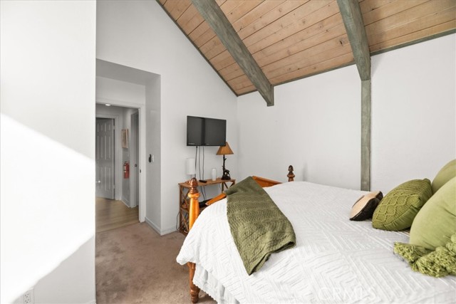 Detail Gallery Image 12 of 19 For 41935 Switzerland Dr #24,  Big Bear Lake,  CA 92315 - 2 Beds | 2 Baths
