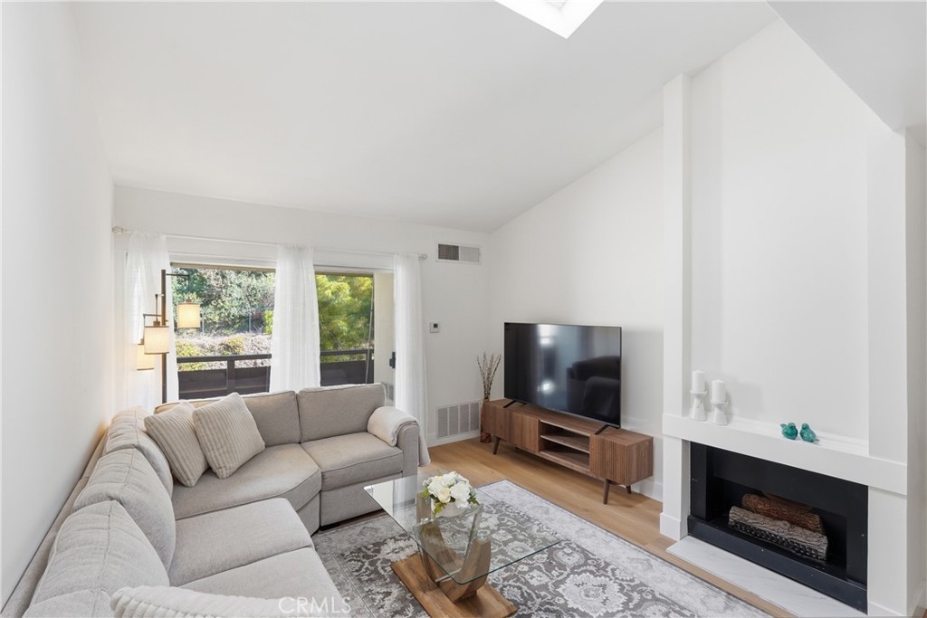 1621 Hotel Cir S - photo 4