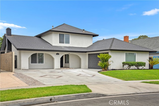 3614 S Olive Street, Santa Ana CA: https://media.crmls.org/medias/f3779197-7d87-4f71-8024-58dc9ac2e4a0.jpg