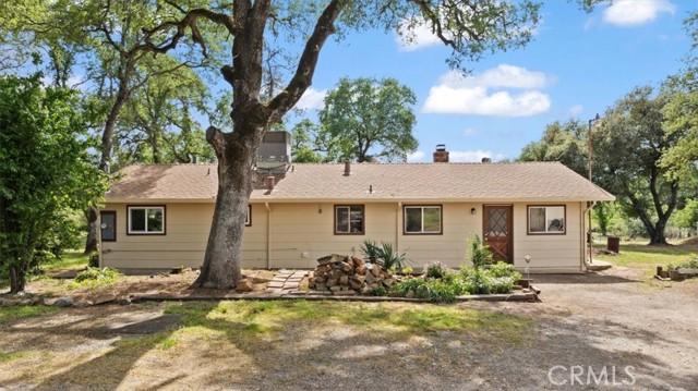 Detail Gallery Image 3 of 48 For 112 Los Verjeles, Bangor,  CA 95901 - 3 Beds | 1/1 Baths