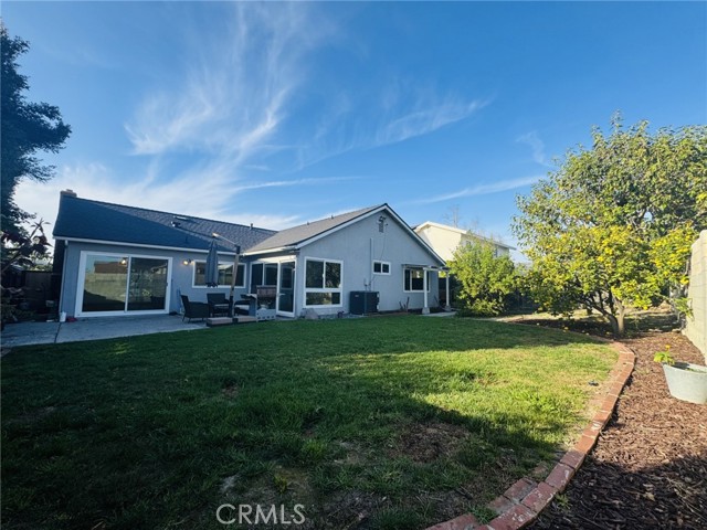 Detail Gallery Image 24 of 27 For 14762 Foxcroft Rd, Tustin,  CA 92780 - 4 Beds | 2 Baths