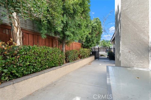 1124 Andrew Lane, Corona CA: https://media.crmls.org/medias/f3797da1-873a-4afc-be71-c9581a8deb0e.jpg