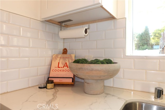 Detail Gallery Image 18 of 30 For 6602 De Celis Pl, Van Nuys,  CA 91406 - 1 Beds | 1 Baths