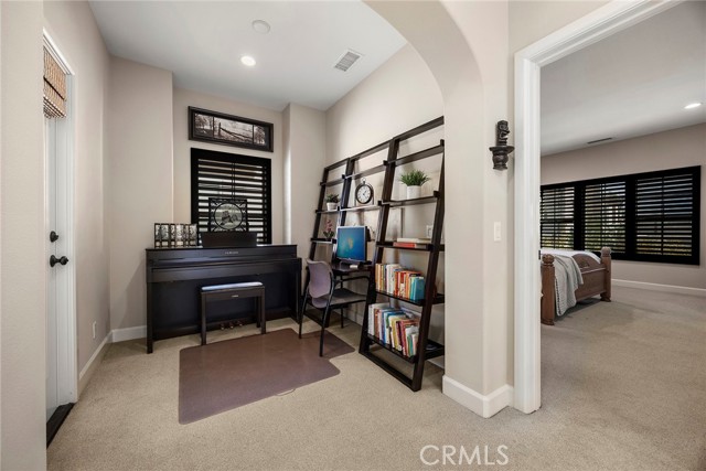 Detail Gallery Image 17 of 32 For 24 Tree Clover, Irvine,  CA 92618 - 3 Beds | 2/1 Baths