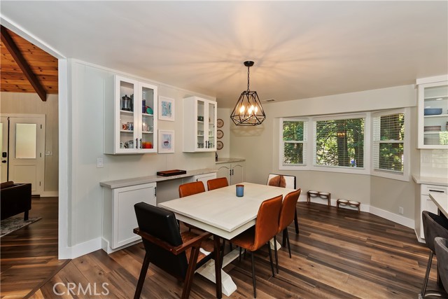 Detail Gallery Image 8 of 51 For 853 Golf Course, Lake Arrowhead,  CA 92352 - 3 Beds | 2/1 Baths
