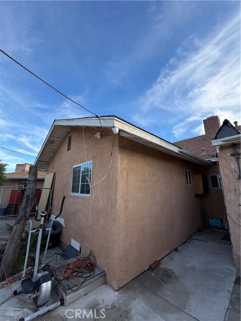 Detail Gallery Image 21 of 27 For 17312 Miller Ave, Fontana,  CA 92336 - 6 Beds | 6 Baths