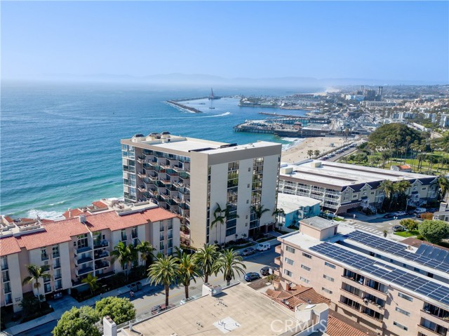 It is Located Steps to The Pier, The Harbor, The International Boardwalk, the Bike Path, The Beach and all of the Fine Dining Restaurants, Entertainment Venues, Shopping and Amenities which the area has to offer.