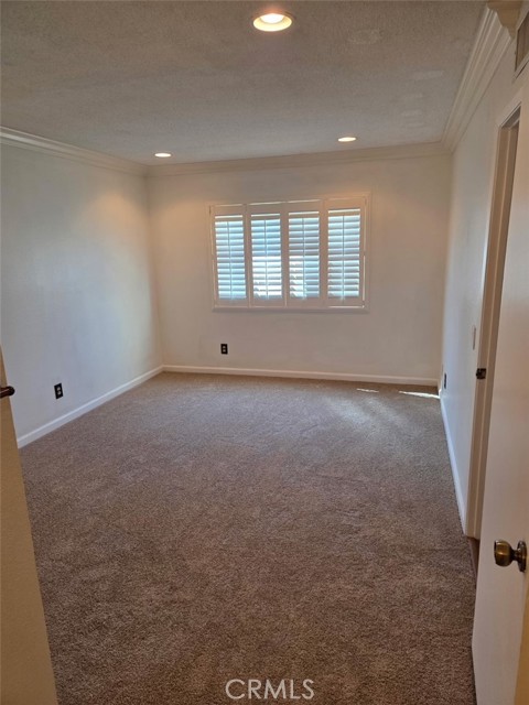 5 Country Mile Road, Pomona CA: https://media.crmls.org/medias/f37c494f-ccd5-468d-be83-e2e94f4b8905.jpg