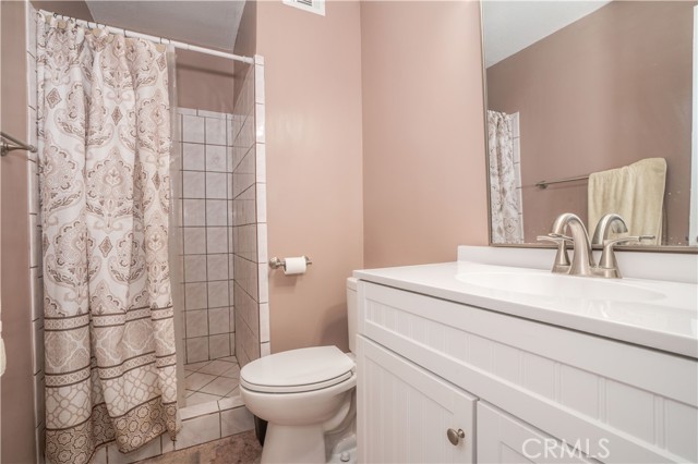 Detail Gallery Image 22 of 39 For 25035 Peachland Ave #174,  Newhall,  CA 91321 - 3 Beds | 2 Baths