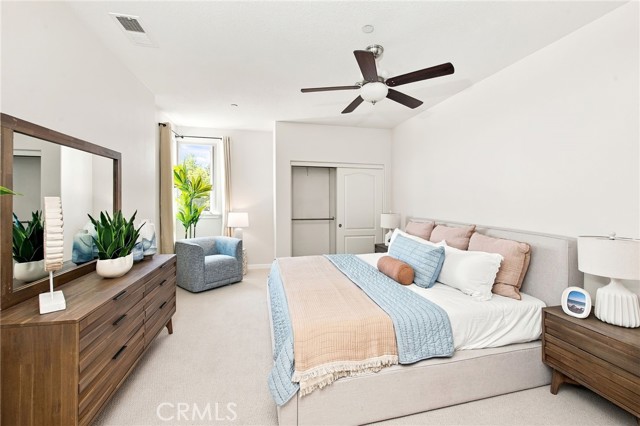 2 Bed Home for Sale in Hawthorne, California