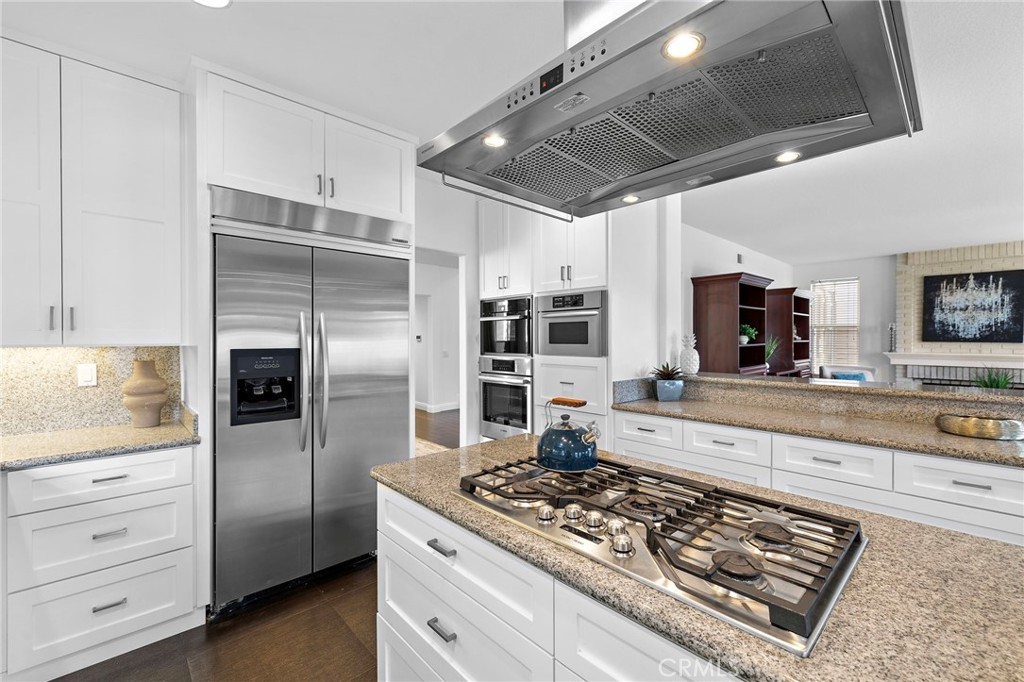 MLS #OC26150407 image #25