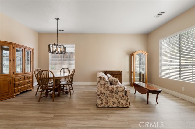 Detail Gallery Image 6 of 41 For 19377 Mt Wasatch, Riverside,  CA 92508 - 3 Beds | 2 Baths