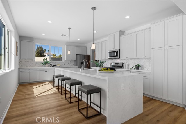 5808 Levanto Street, Bakersfield CA: https://media.crmls.org/medias/f37d86a6-0c57-4a49-b99b-30b1bd2155f8.jpg