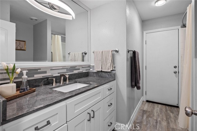 Detail Gallery Image 15 of 27 For 2465 Monterey Peninsula Dr, Corona,  CA 92882 - 4 Beds | 2 Baths