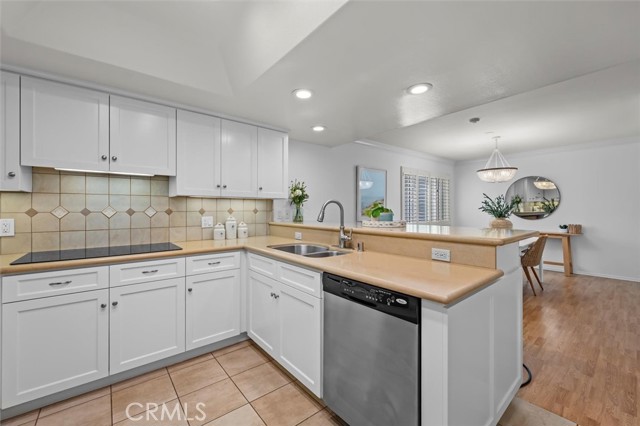 1201 Catalina Avenue, Redondo Beach, California 90277, 2 Bedrooms Bedrooms, ,1 BathroomBathrooms,Residential,For Sale,Catalina,SB25147212