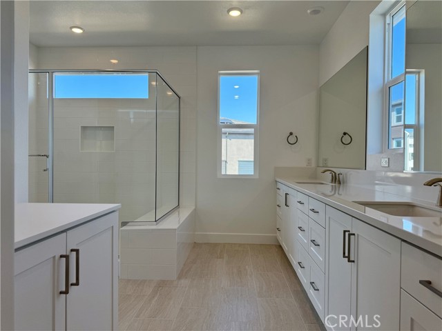 Detail Gallery Image 11 of 24 For 109 Trask, Irvine,  CA 92618 - 4 Beds | 4 Baths