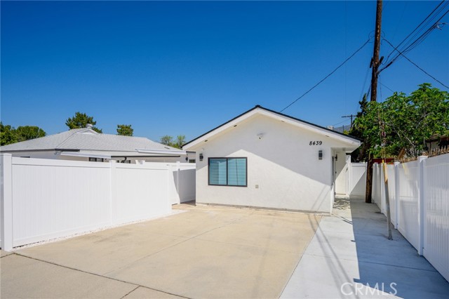 8439 Apperson Street, Sunland (los Angeles), CA 91040 Listing Photo  1