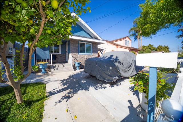 Detail Gallery Image 6 of 36 For 12057 Newmire, Norwalk,  CA 90650 - 4 Beds | 2 Baths