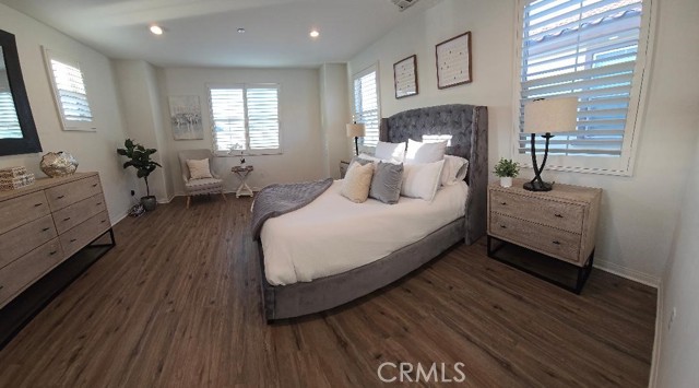 14332 Hibiscus Court, Westminster CA: https://media.crmls.org/medias/f382c8b5-8f9b-40ee-a96b-6142265d0812.jpg
