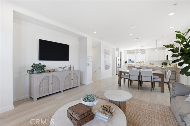 Detail Gallery Image 10 of 30 For 11450 Clover Ln, El Monte,  CA 91731 - 4 Beds | 3/1 Baths