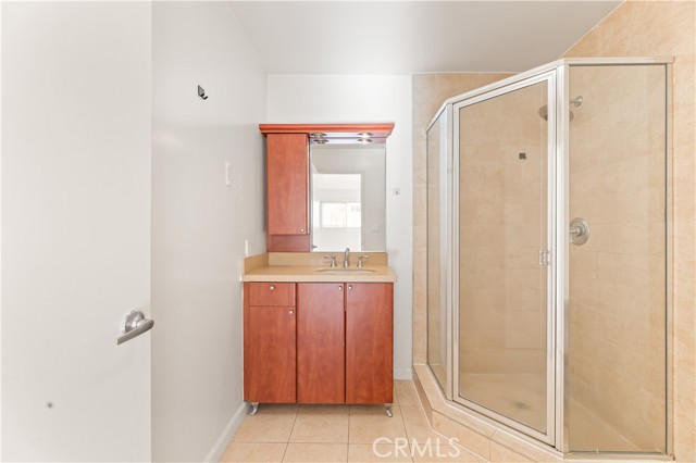 20327 Saticoy Street, Winnetka CA: https://media.crmls.org/medias/f3835b74-ee8b-48f7-8bb2-9399616ffa0b.jpg