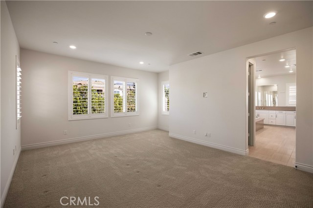 Detail Gallery Image 34 of 52 For 1999 Aliso Peak, Lake Forest,  CA 92610 - 5 Beds | 4/1 Baths