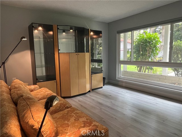 2057 Via Mariposa E, Laguna Woods CA: https://media.crmls.org/medias/f3859dc9-dd41-4eb7-8207-3e53c4c339c7.jpg