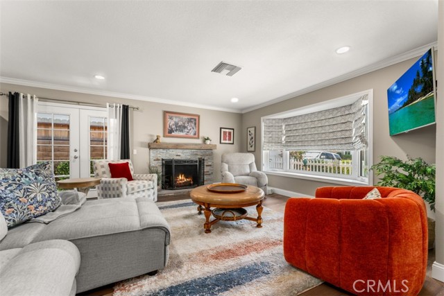 Detail Gallery Image 8 of 39 For 4772 Granada Dr, Yorba Linda,  CA 92886 - 4 Beds | 2 Baths