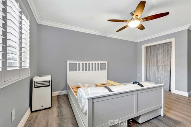 6600 Warner Avenue, Huntington Beach CA: https://media.crmls.org/medias/f385bf7b-ae31-4c70-a1c4-c297bc55d472.jpg