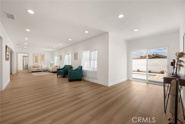 Detail Gallery Image 11 of 60 For 3033 E Sunset Hill Dr, West Covina,  CA 91791 - 5 Beds | 3 Baths