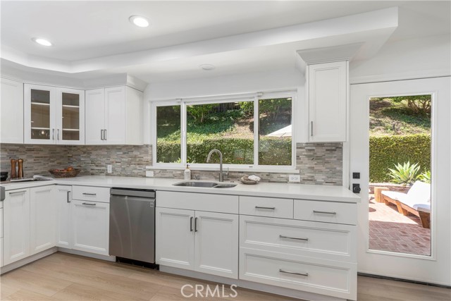 22608 Crespi Street, Woodland Hills CA: https://media.crmls.org/medias/f38634a2-d76a-4585-bb13-007d3e783389.jpg