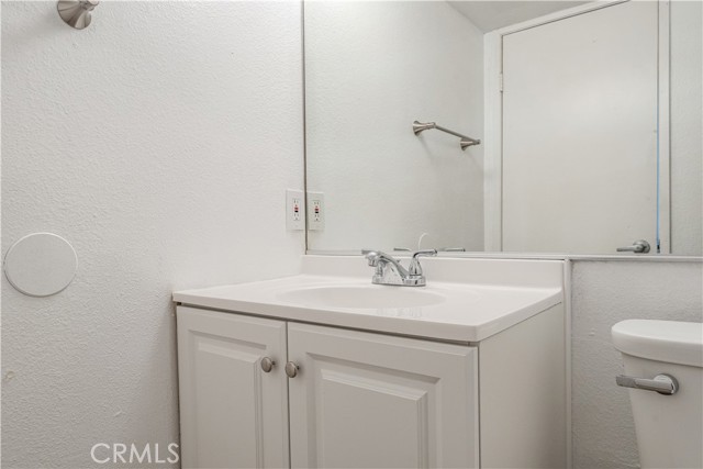 1650 S Campus Avenue, Ontario CA: https://media.crmls.org/medias/f387ec4c-dd52-440e-b990-18924d3531fa.jpg