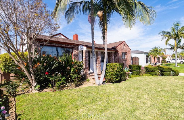 Detail Gallery Image 10 of 39 For 1805 N Central, Los Angeles,  CA 90059 - 4 Beds | 2 Baths