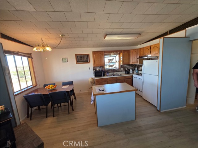 Detail Gallery Image 9 of 34 For 5566 Oleta, Landers,  CA 92285 - 2 Beds | 1 Baths