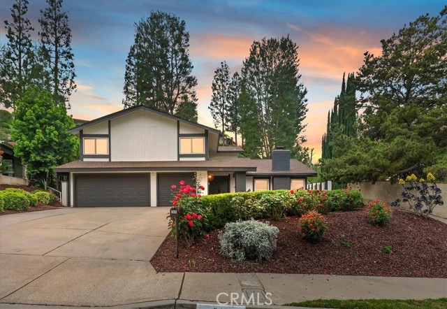 Detail Gallery Image 1 of 47 For 265 S Leandro St, Anaheim,  CA 92807 - 4 Beds | 2/1 Baths