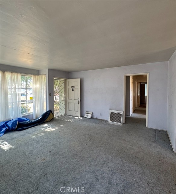 Detail Gallery Image 18 of 26 For 4716 Graywood Ave, Long Beach,  CA 90808 - 3 Beds | 1 Baths