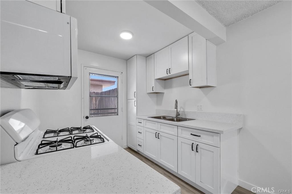 MLS #WS25259712 image #2