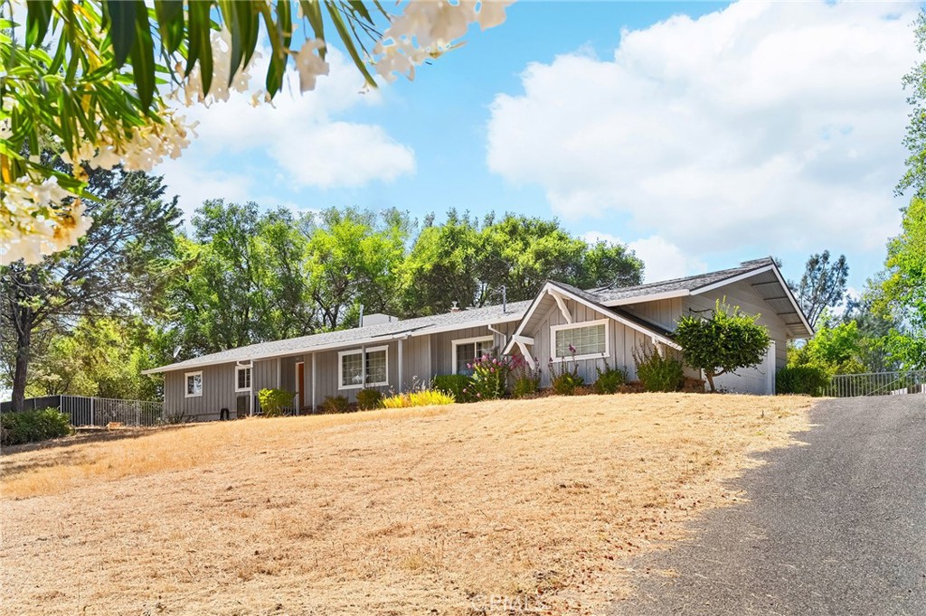 170 Mountain View Drive