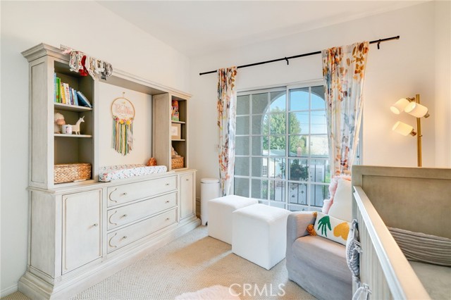 1119 9th Street, Hermosa Beach, California 90254, 5 Bedrooms Bedrooms, ,2 BathroomsBathrooms,Residential,Sold,9th,SB22164330
