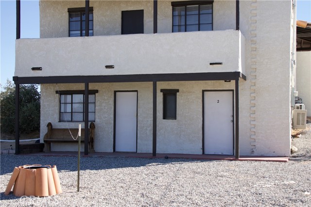 73752 Crestview Drive, 29 Palms CA: https://media.crmls.org/medias/f38bdbaa-deb2-4589-8f34-5146fbd45da7.jpg