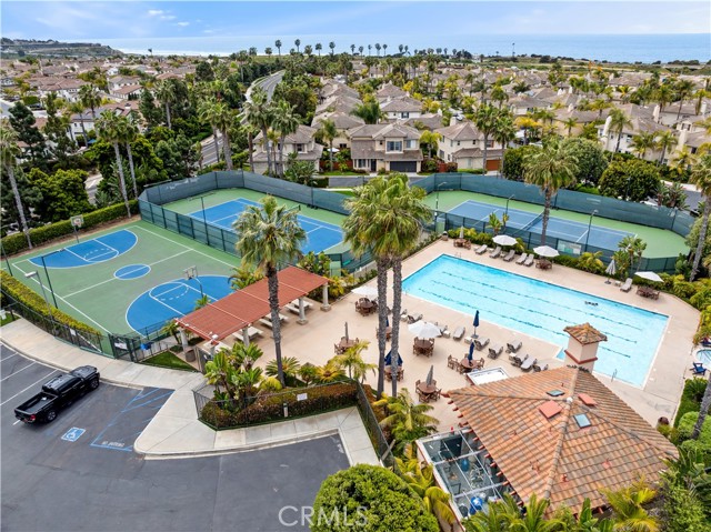 7327 Seafarer Place, Carlsbad CA: https://media.crmls.org/medias/f38d87a5-5b3c-483f-a287-5a3caf54b7c1.jpg