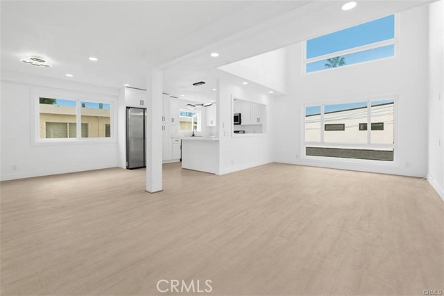 Front Image Thumbnail for CRPW26107028